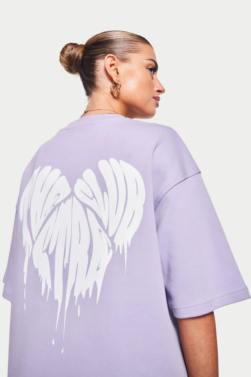 Oversized T-Shirt - Lilac Dress Dripping Heart