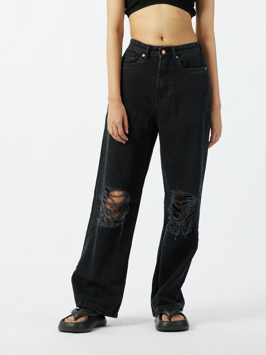 Black Denim-Dad jeans-with rip-high waisted jeans-loose hem-5 pocketed denim pant-2 rivets at each pockets-KOOVS-KDENIM